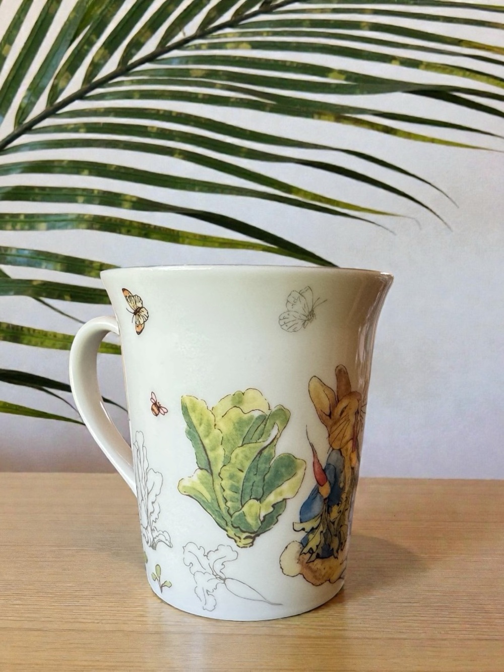 Peter Rabbit Garden Vegetables Ceramic Coffee Mug Cup Beatrix Potter - Picture 4 of 12